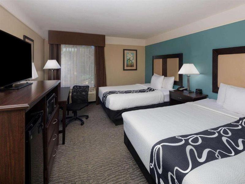 La Quinta By Wyndham Savannah Airport - Pooler Kültér fotó