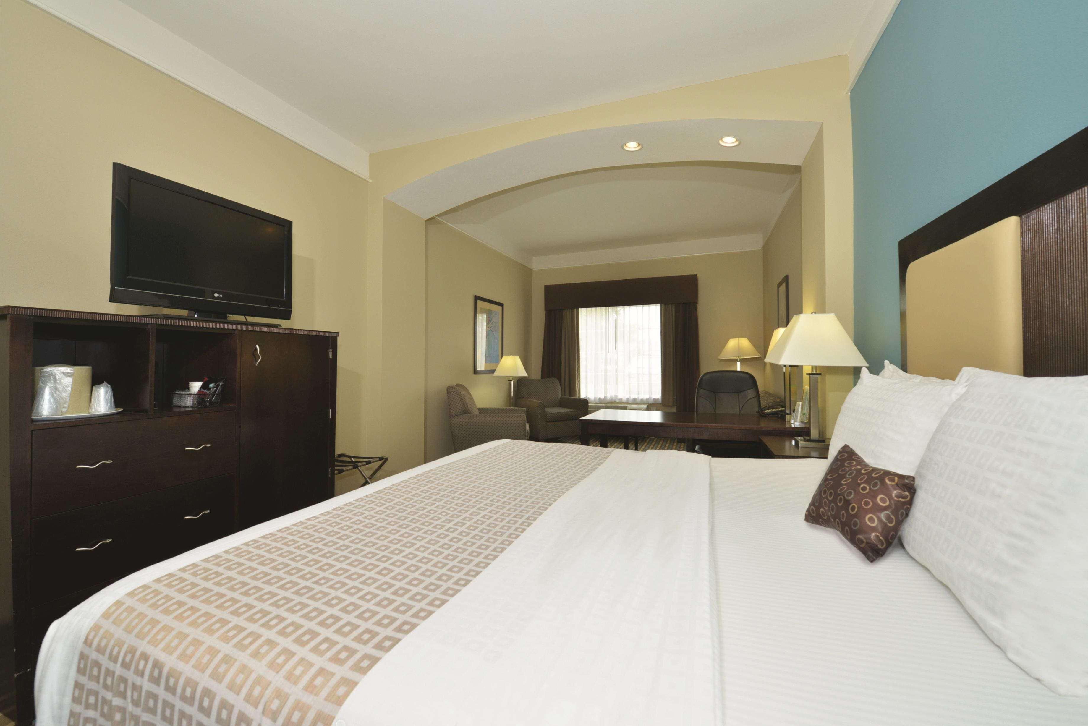 La Quinta By Wyndham Savannah Airport - Pooler Kültér fotó